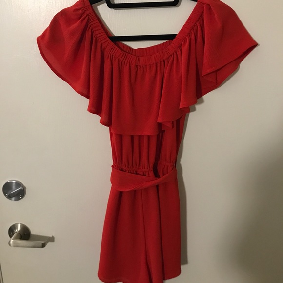 F21 Romper - Picture 2 of 3